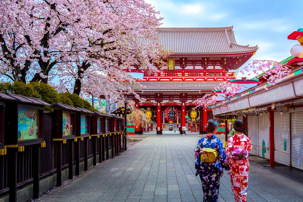 Jewels of Japan with Flights | Osaka - Kyoto & Nara